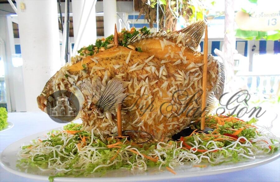 Top 5 nhà hàng bờ sông view siêu đẹp, món ăn ngon nhất Sài Gòn